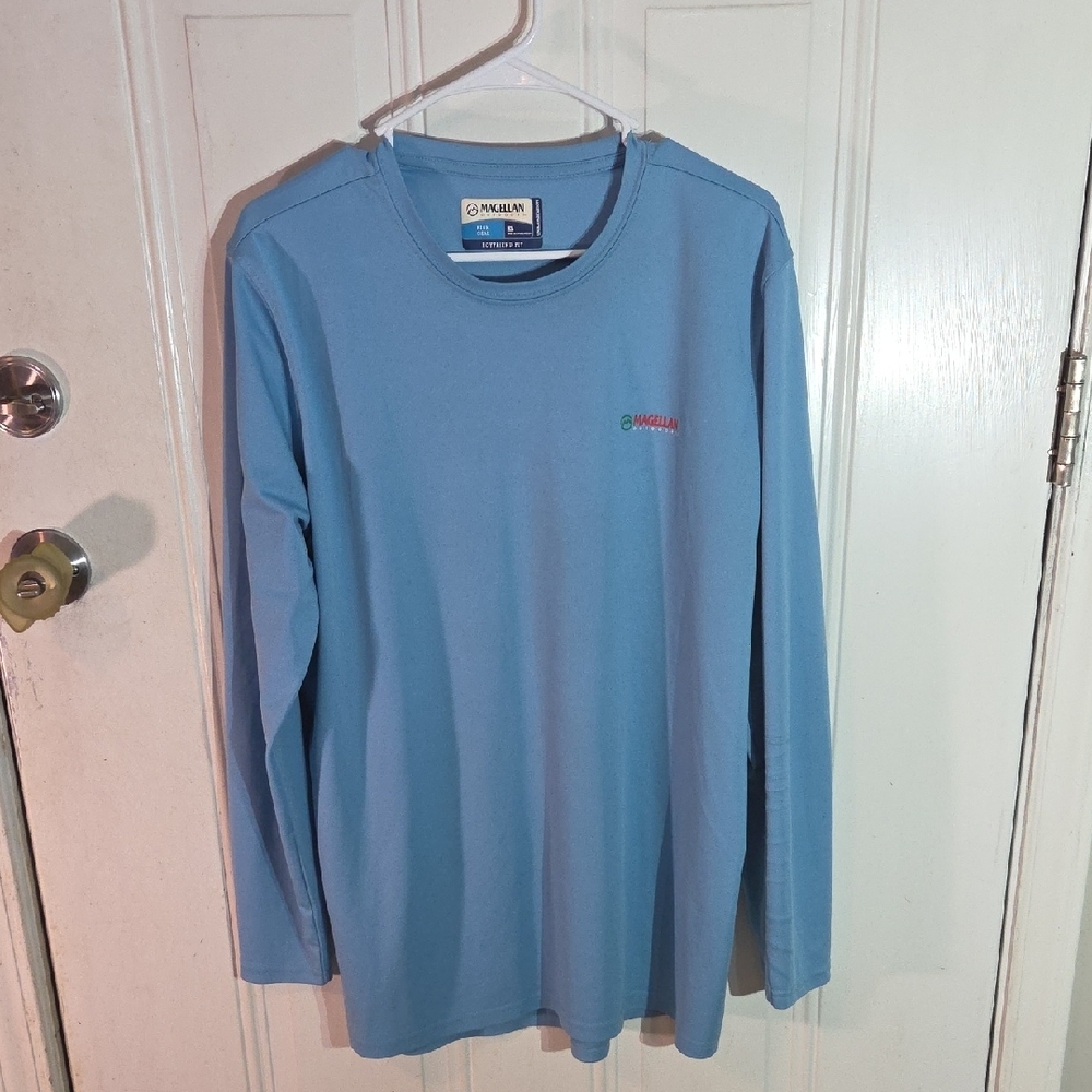 Magellan Outdoors Blue Long Sleeve Tee Casual Comfort